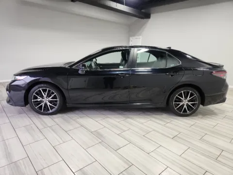 Photos of 2024 Toyota Camry SE for sale in Philadelphia, PA at Torresdale Ave