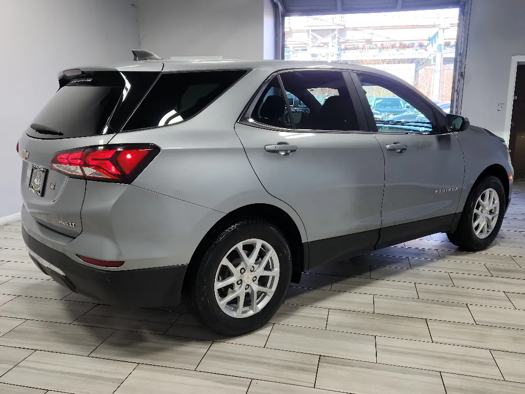 More photos of 2024 Chevrolet Equinox LT at Torresdale Ave, PA