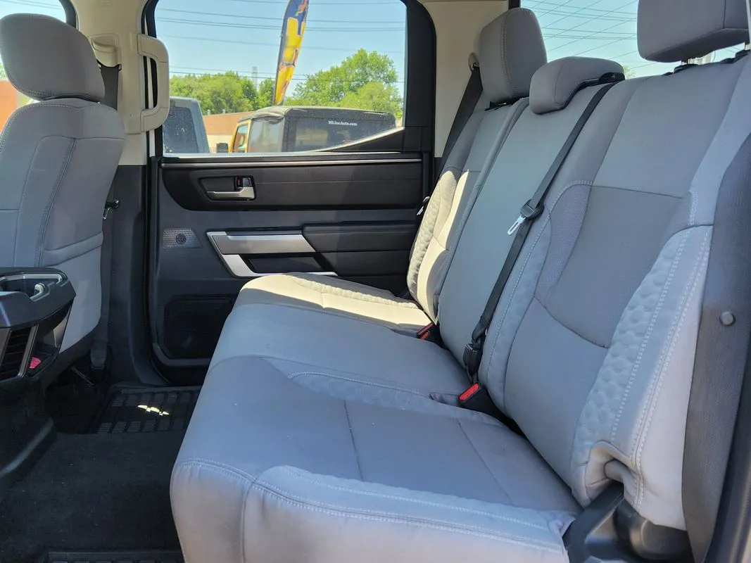 2023 Toyota Tundra SR5 - Photo 14