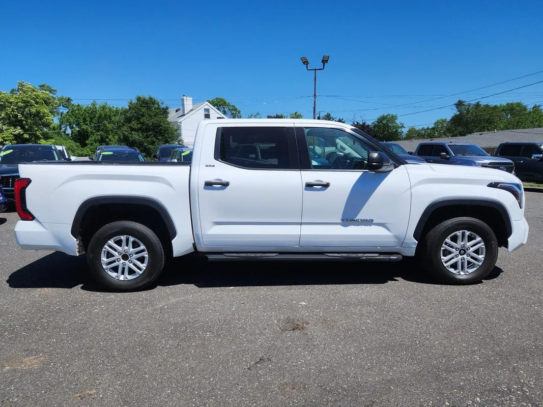 2023 Toyota Tundra SR5 - Photo 6