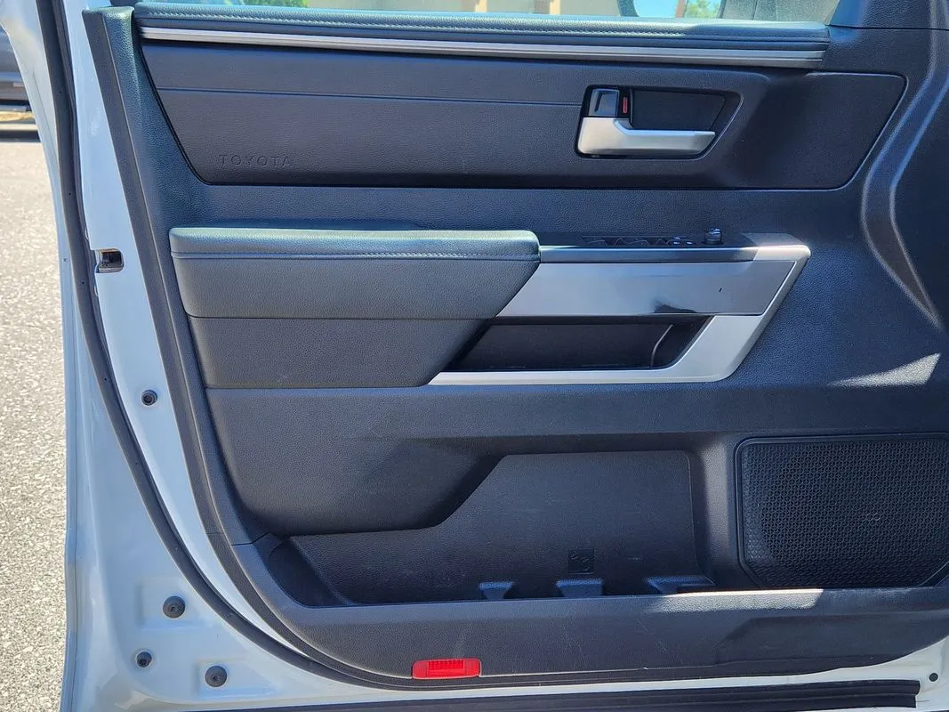2023 Toyota Tundra SR5 - Photo 10