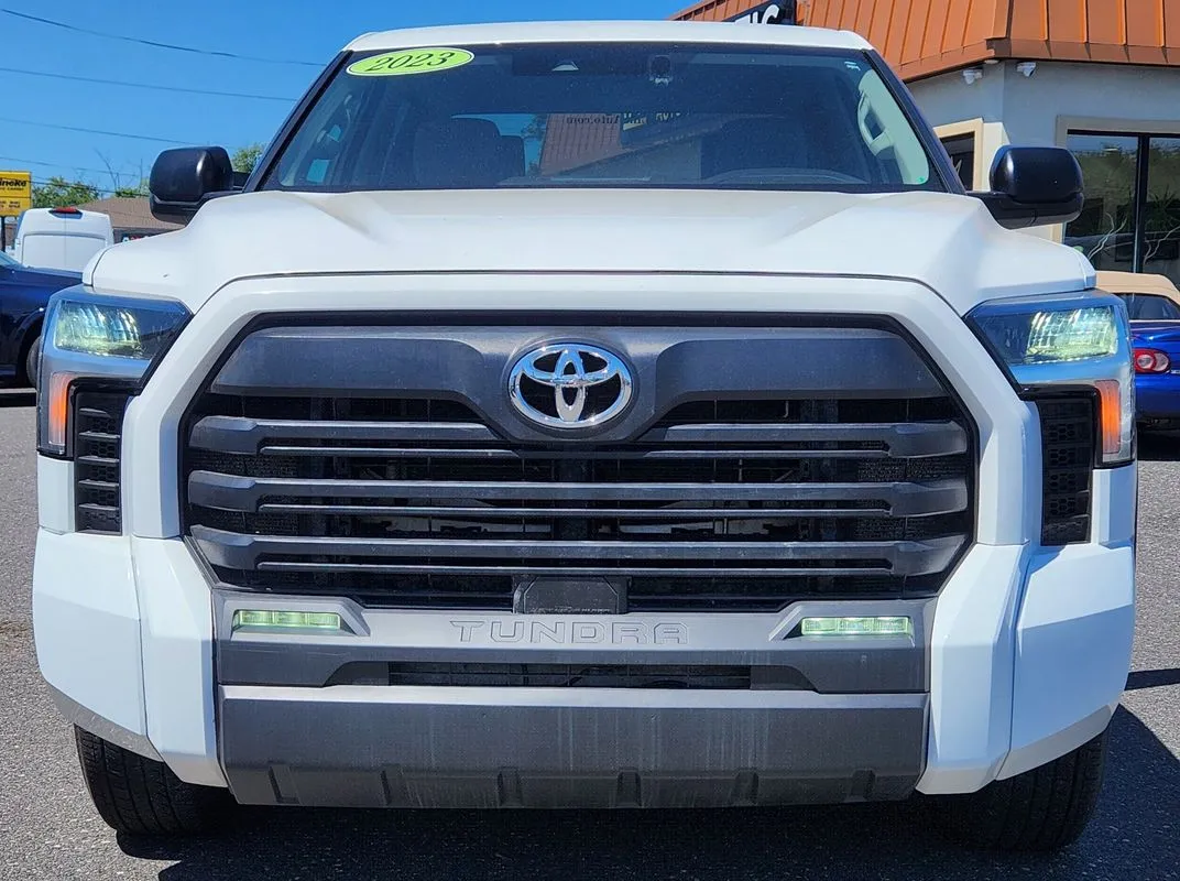 2023 Toyota Tundra SR5 - Photo 8