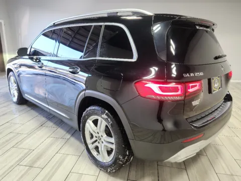 Another view of 2022 Mercedes-Benz GLB 250 4MATIC for sale in Philadelphia, PA at Torresdale Ave