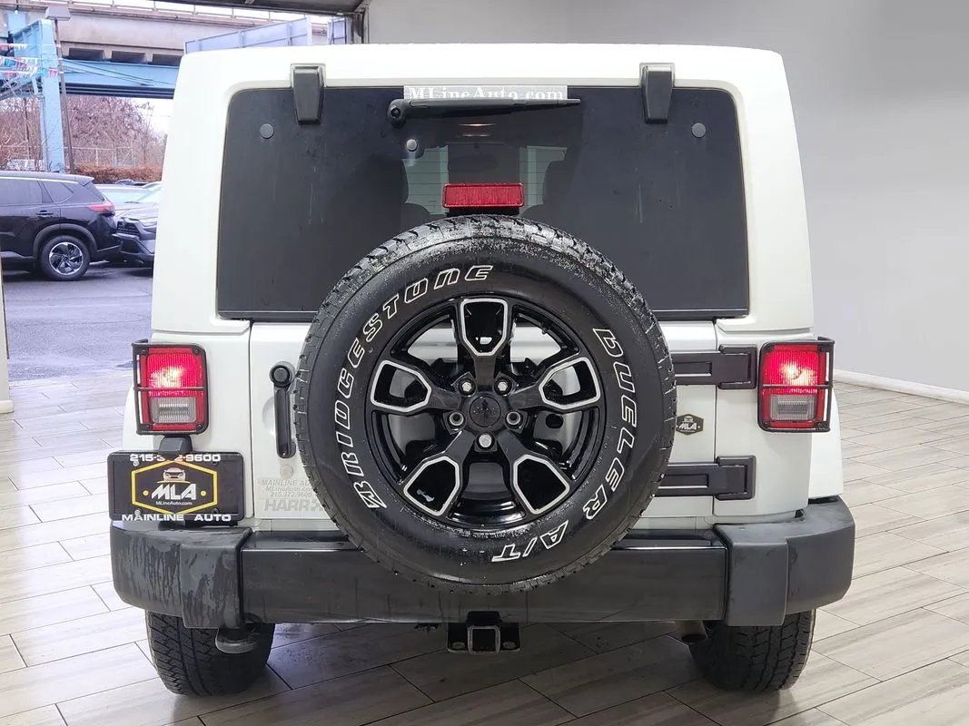 More photos of 2018 Jeep Wrangler JK Unlimite Altitude at Torresdale Ave, PA