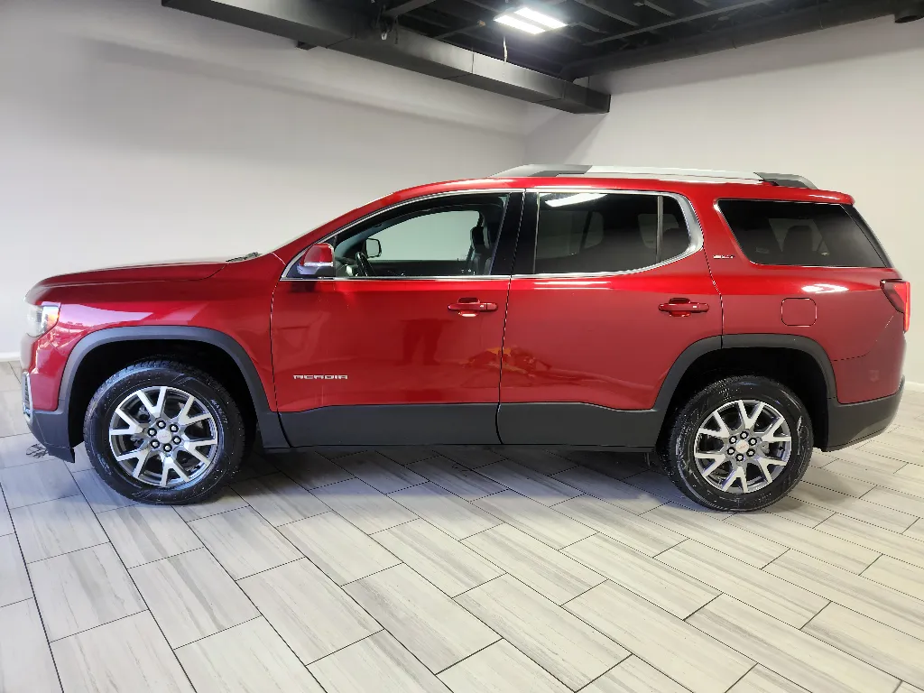 Photos of 2023 GMC Acadia SLT for sale in Philadelphia, PA at Torresdale Ave