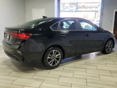 More photos of 2023 Kia Forte LXS at Torresdale Ave, PA