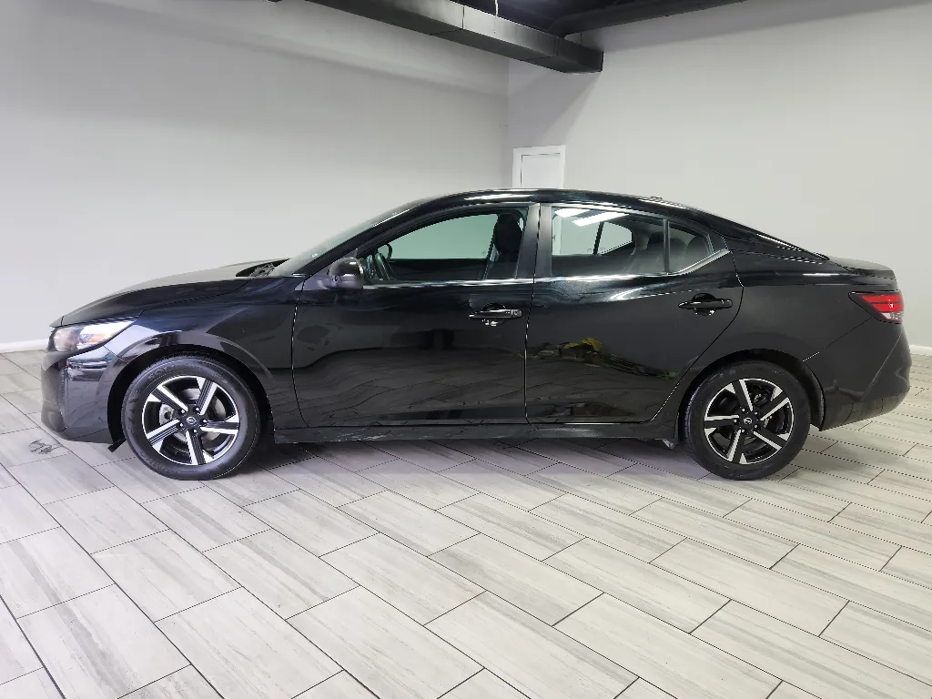 Photos of 2024 Nissan Sentra SV for sale in Philadelphia, PA at Torresdale Ave