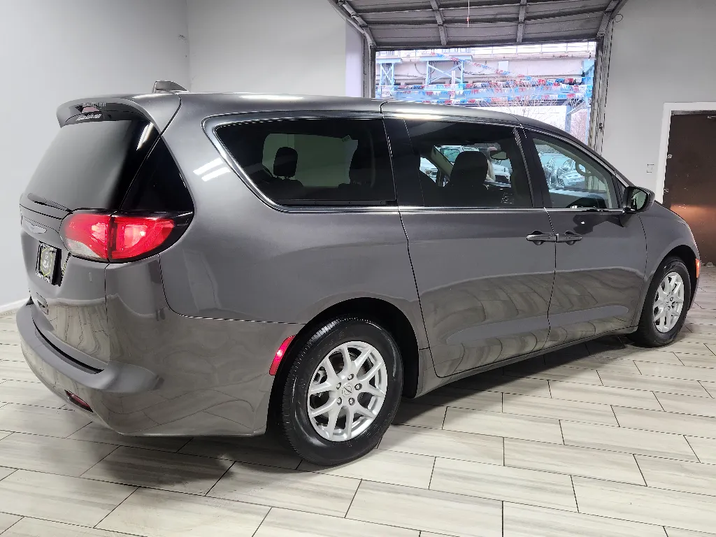 More photos of 2023 Chrysler Voyager LX at Torresdale Ave, PA