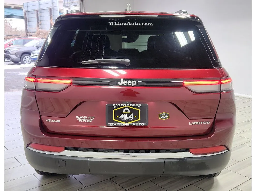 More photos of 2024 Jeep Grand Cherokee Limited at Torresdale Ave, PA