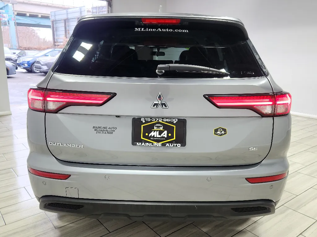 More photos of 2024 Mitsubishi Outlander SE at Torresdale Ave, PA