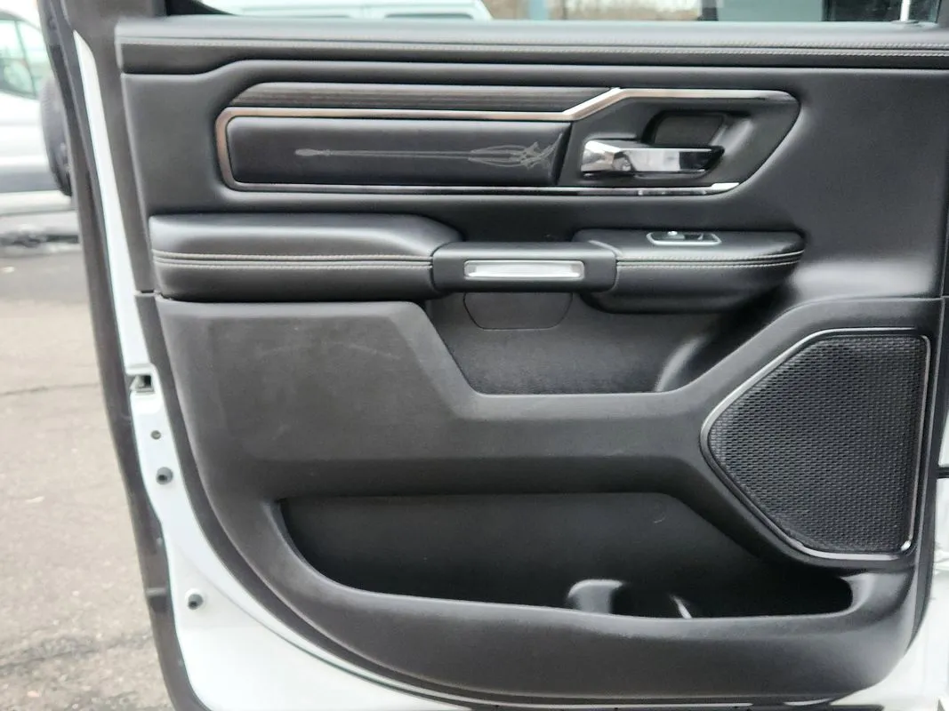 Ram 1500 photo 13