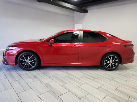 Photos of 2023 Toyota Camry SE for sale in Philadelphia, PA at Torresdale Ave