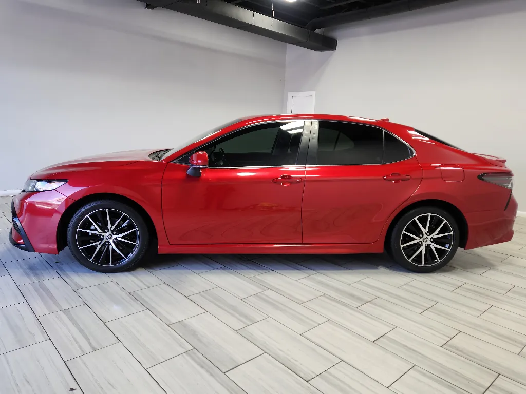 Photos of 2023 Toyota Camry SE for sale in Philadelphia, PA at Torresdale Ave