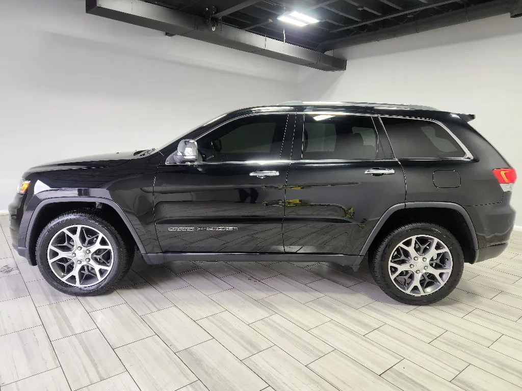 Photos of 2019 Jeep Grand Cherokee Limited for sale in Philadelphia, PA at Torresdale Ave