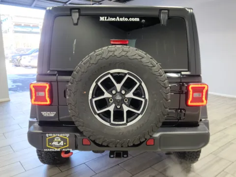 More photos of 2025 Jeep Wrangler Rubicon at Torresdale Ave, PA