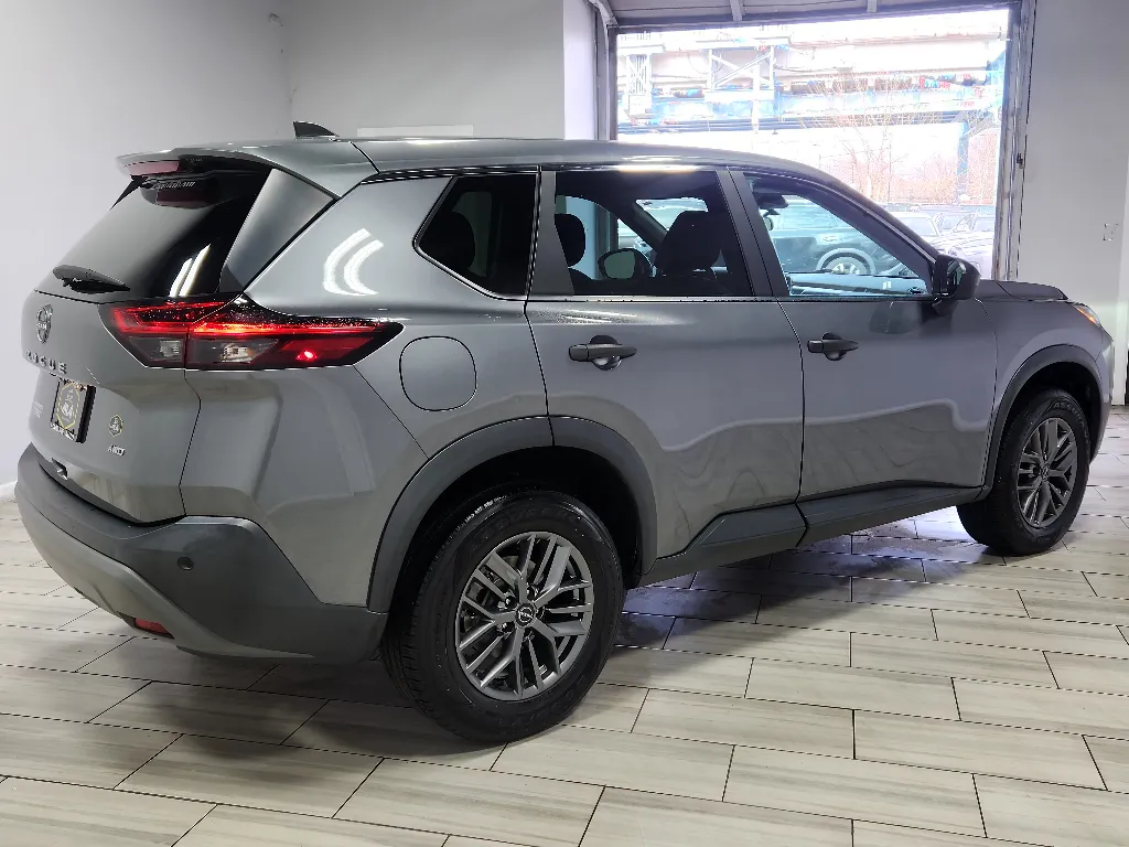 More photos of 2023 Nissan Rogue S at Torresdale Ave, PA