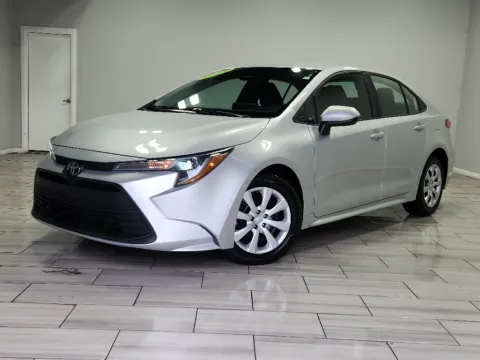 Silver 2024 Toyota Corolla LE for sale in Philadelphia, PA
