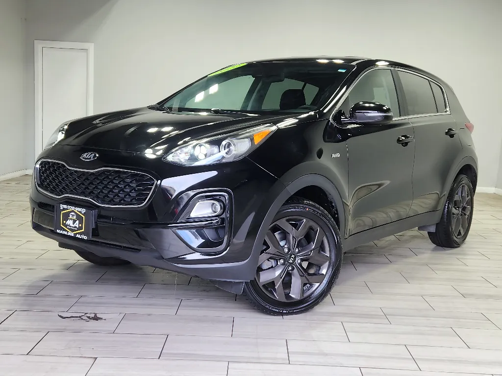 Black 2022 Kia Sportage LX for sale in Philadelphia, PA