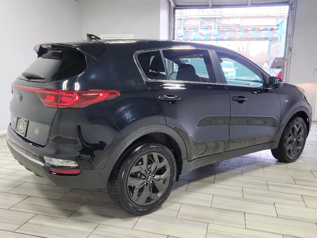 More photos of 2022 Kia Sportage LX at Torresdale Ave, PA