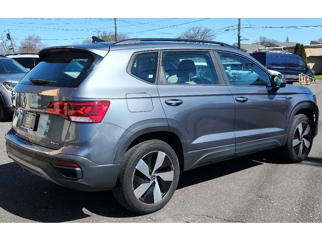 More photos of 2023 Volkswagen Taos S at Torresdale Ave, PA