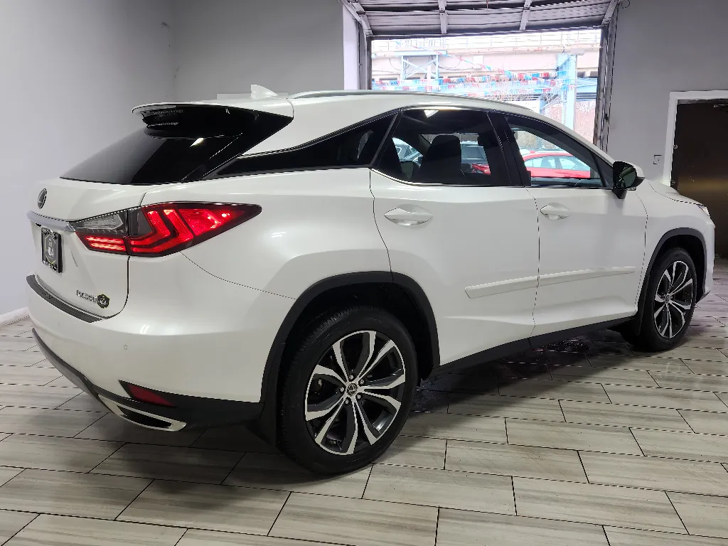 More photos of 2022 Lexus RX 350 at Torresdale Ave, PA