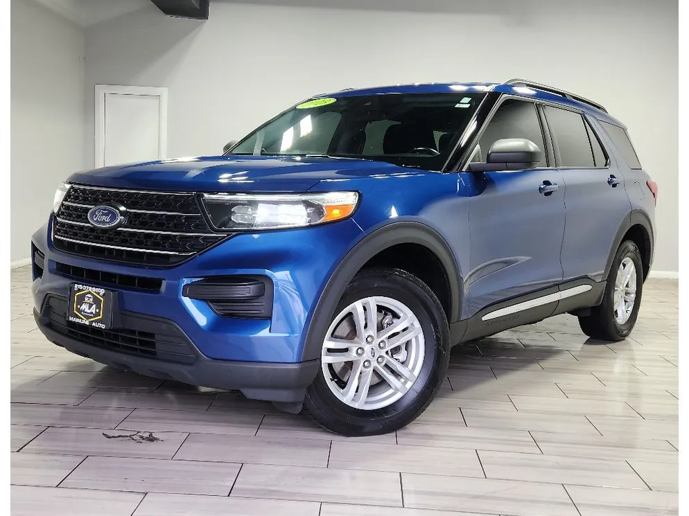 Blue 2023 Ford Explorer XLT for sale in Philadelphia, PA