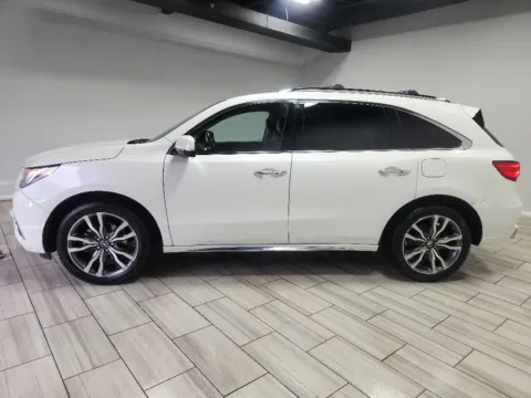 Photos of 2019 Acura MDX w/Advance Pkg for sale in Philadelphia, PA at Torresdale Ave