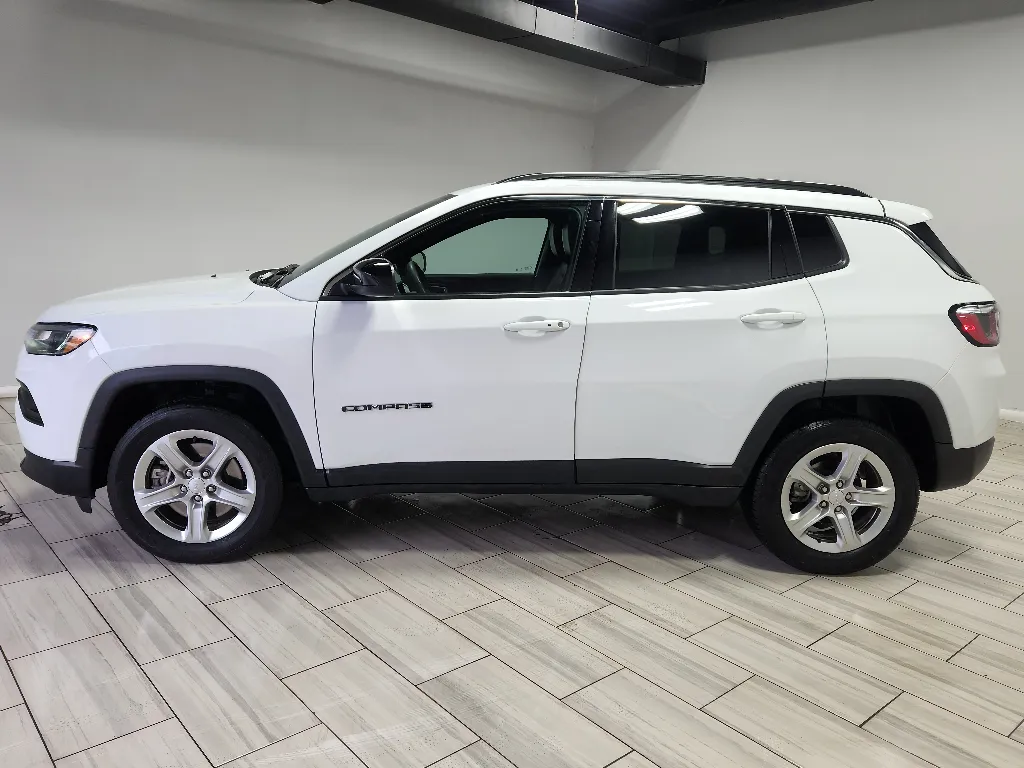 Photos of 2024 Jeep Compass Latitude for sale in Philadelphia, PA at Torresdale Ave