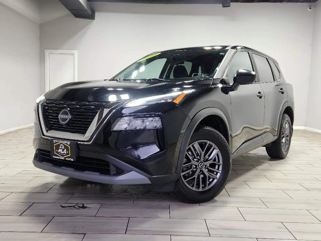 Black 2023 Nissan Rogue S for sale in Philadelphia, PA