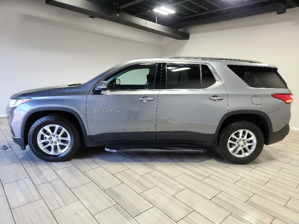 Photos of 2021 Chevrolet Traverse LT Cloth for sale in Philadelphia, PA at Torresdale Ave
