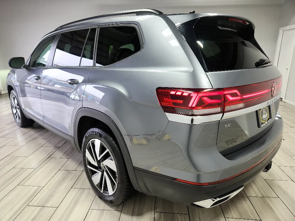 Another view of 2024 Volkswagen Atlas SE w/Technology 4Motion for sale in Philadelphia, PA at Torresdale Ave