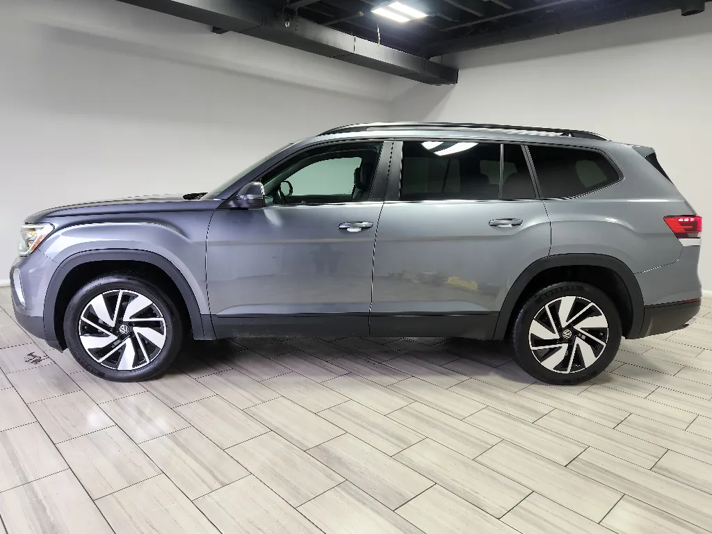 Photos of 2024 Volkswagen Atlas SE w/Technology 4Motion for sale in Philadelphia, PA at Torresdale Ave