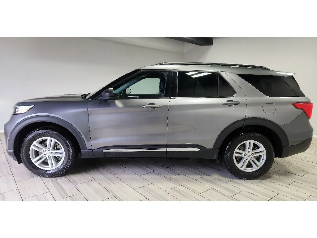 Photos of 2023 Ford Explorer XLT for sale in Philadelphia, PA at Torresdale Ave