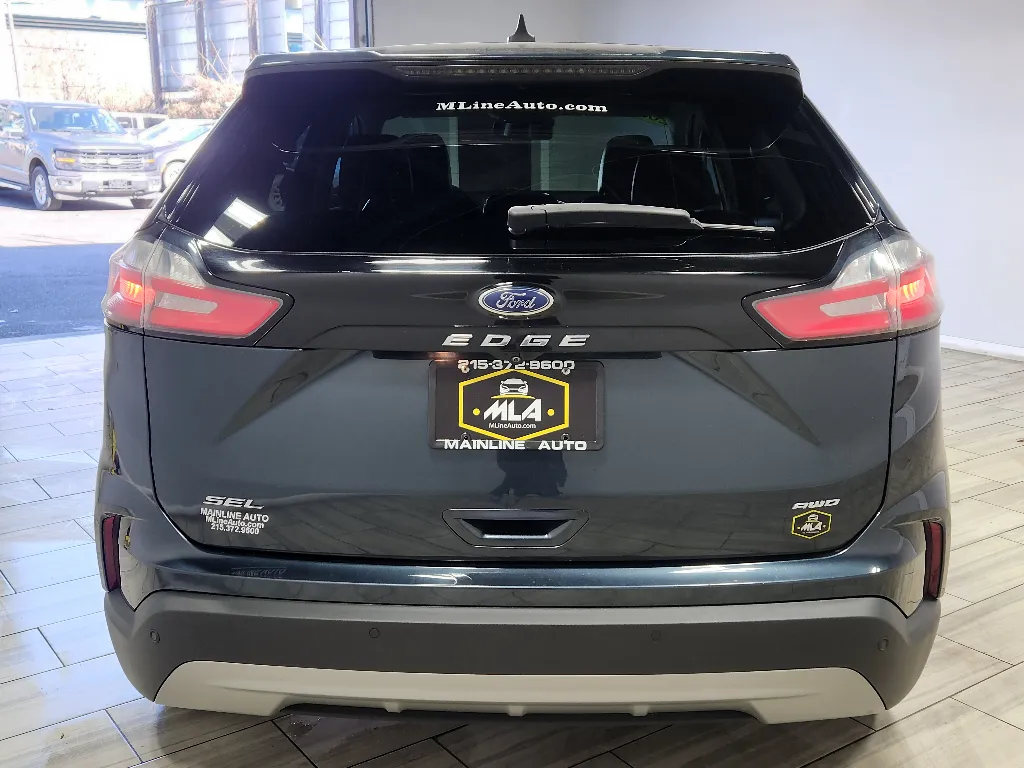 More photos of 2023 Ford Edge SEL at Torresdale Ave, PA