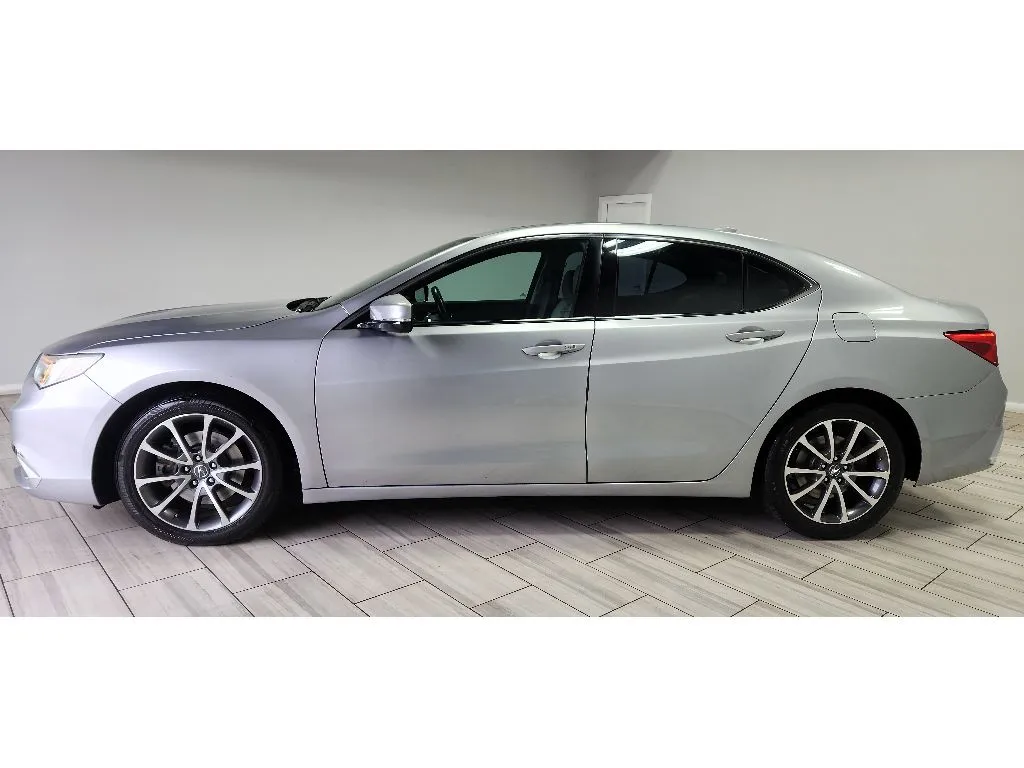 Photos of 2019 Acura TLX 3.5L (A9) for sale in Philadelphia, PA at Torresdale Ave