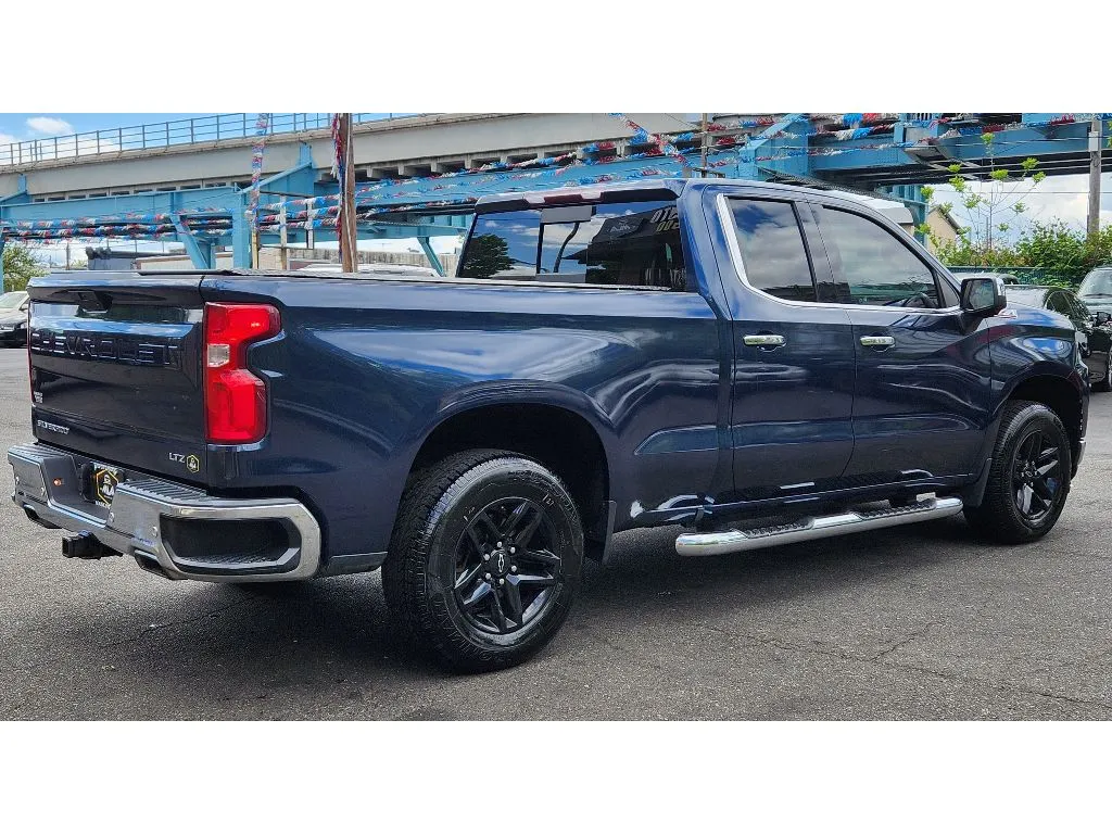 More photos of 2019 Chevrolet Silverado LTZ at Torresdale Ave, PA