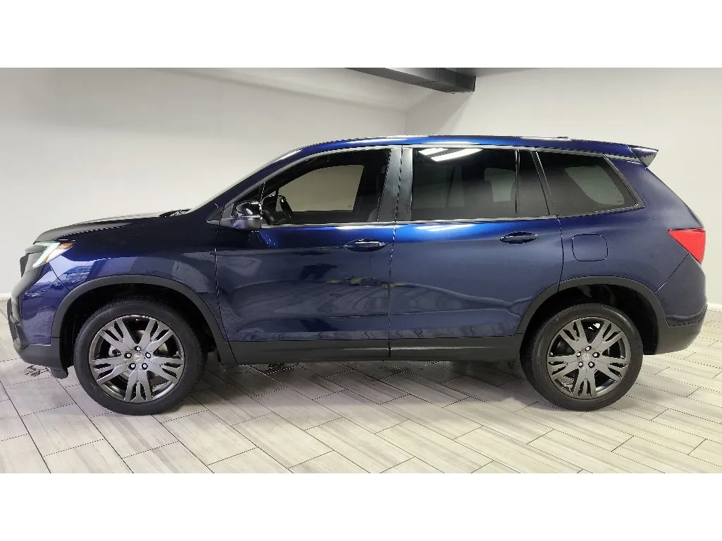Photos of 2019 Honda Passport EX-L for sale in Philadelphia, PA at Torresdale Ave