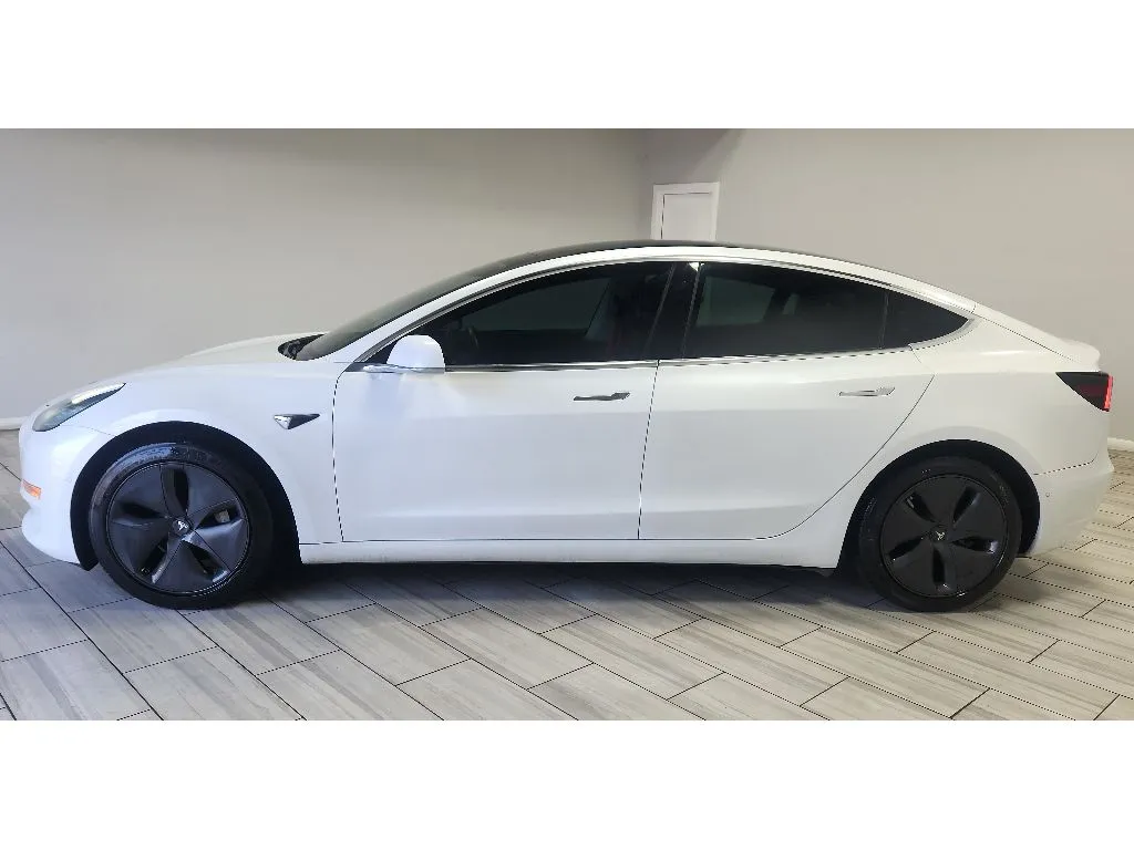 Photos of 2020 Tesla Model 3 Standard Range for sale in Philadelphia, PA at Torresdale Ave