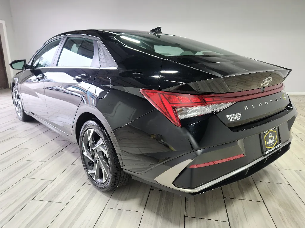 Another view of 2025 Hyundai Elantra SEL Convenience for sale in Philadelphia, PA at Torresdale Ave