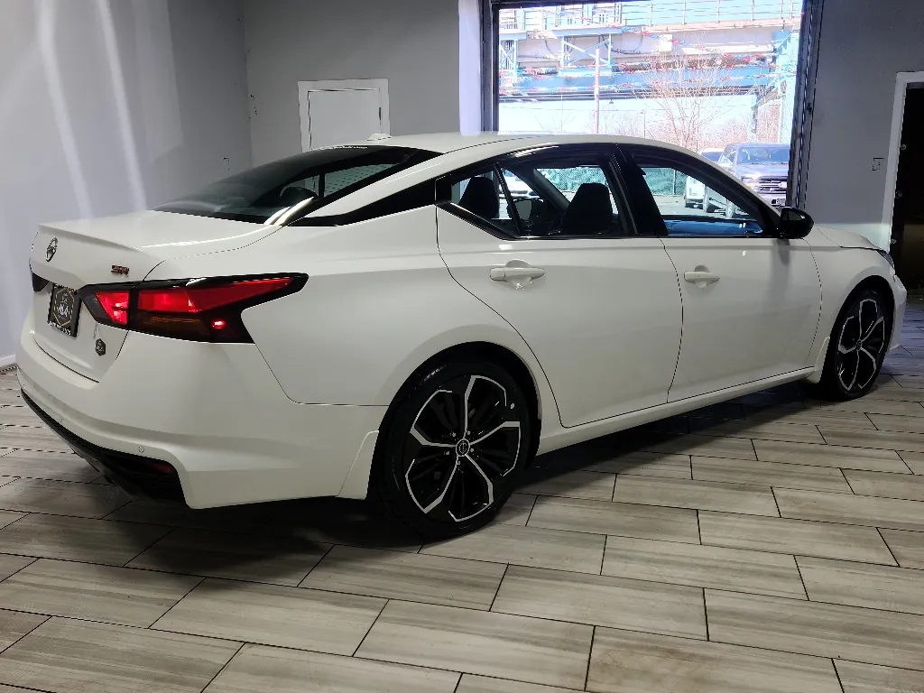 More photos of 2024 Nissan Altima 2.5 SR at Torresdale Ave, PA