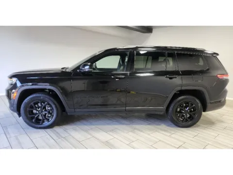 Photos of 2024 Jeep Grand Cherokee L Altitude for sale in Philadelphia, PA at Torresdale Ave