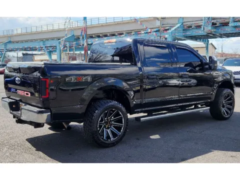 More photos of 2019 Ford F-150 XLT at Torresdale Ave, PA