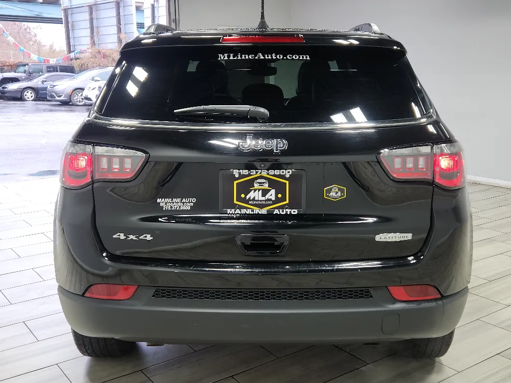More photos of 2025 Jeep Compass Latitude at Torresdale Ave, PA