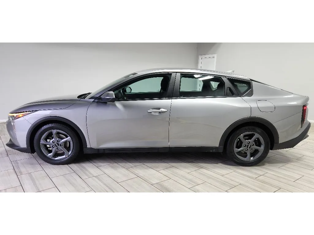 Photos of 2025 Kia K4 LXS for sale in Philadelphia, PA at Torresdale Ave