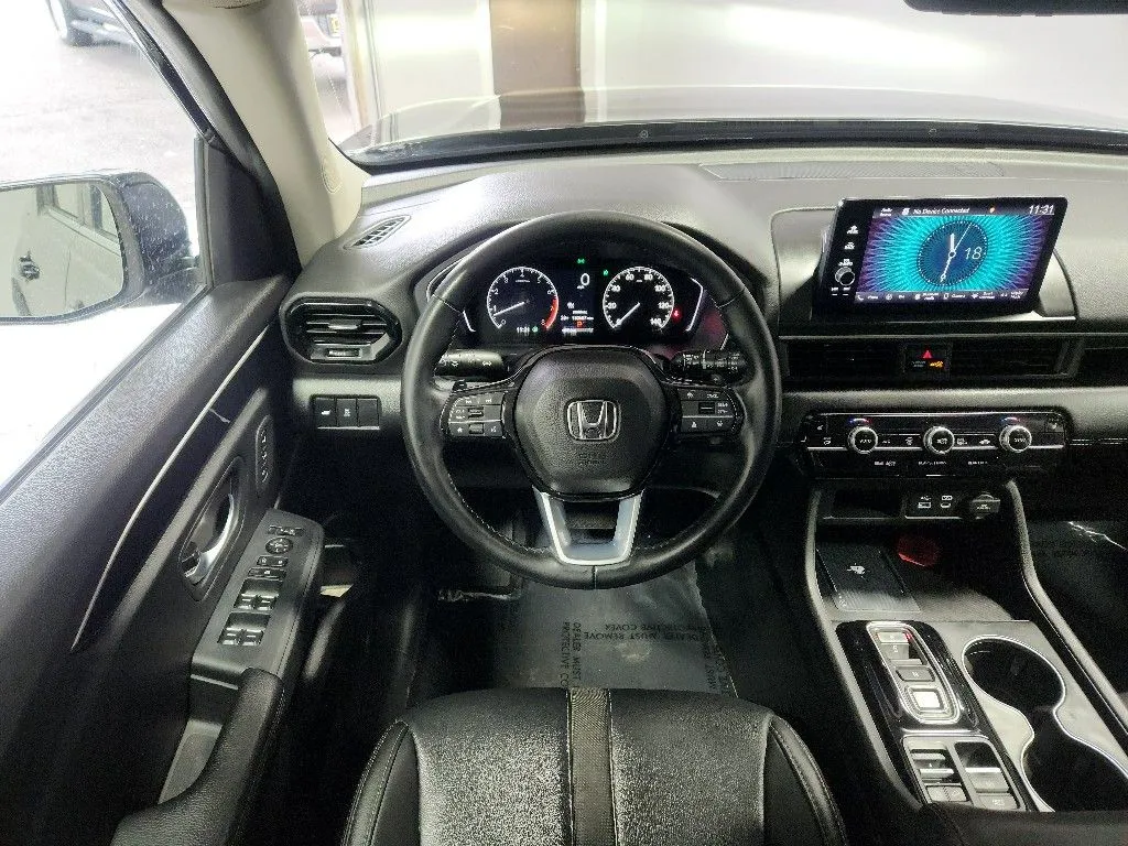 Honda Pilot photo 17