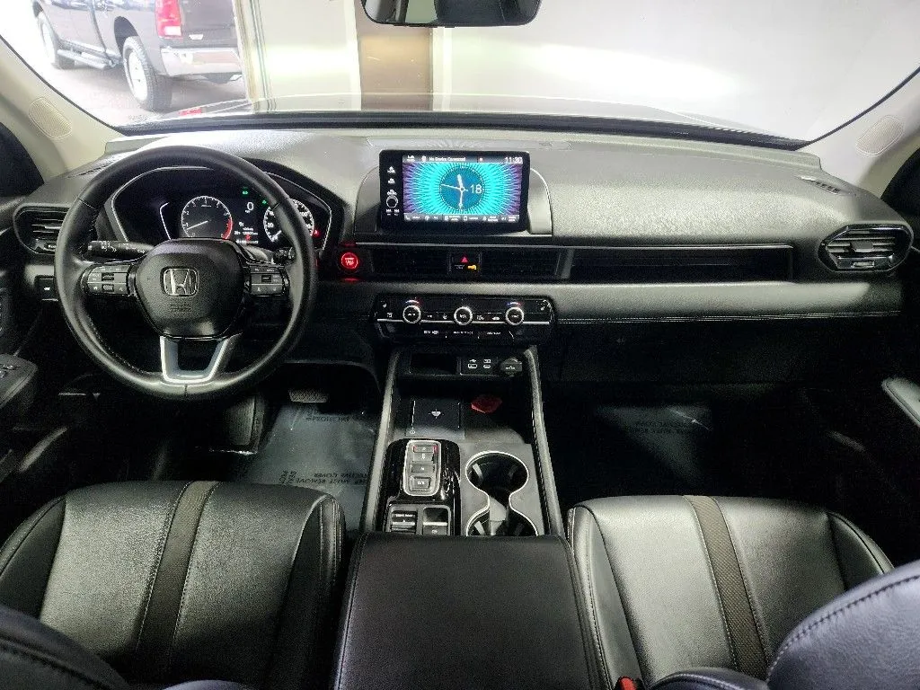 Honda Pilot photo 16
