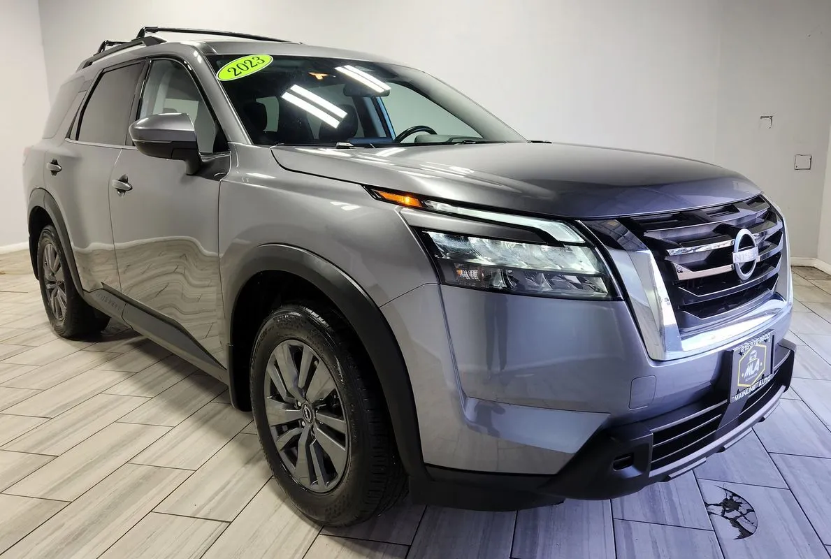 Nissan Pathfinder photo 7