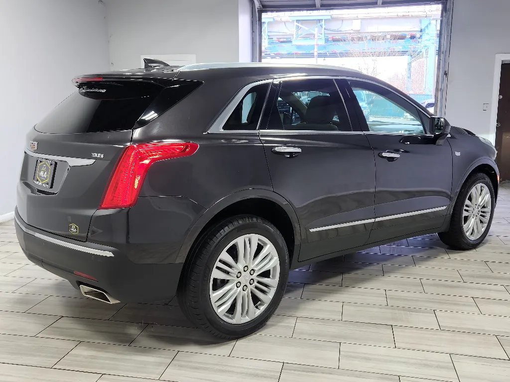 More photos of 2018 Cadillac XT5 Premium Luxury FWD at Torresdale Ave, PA