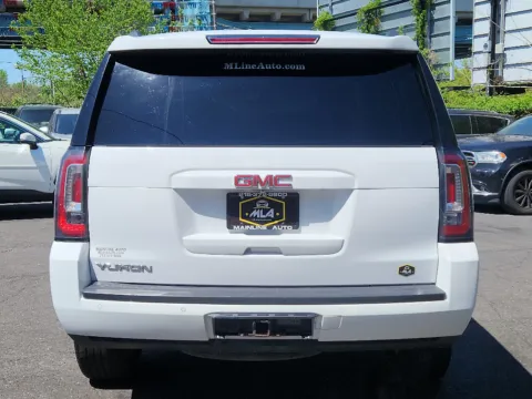 More photos of 2020 GMC Yukon SLT at Torresdale Ave, PA