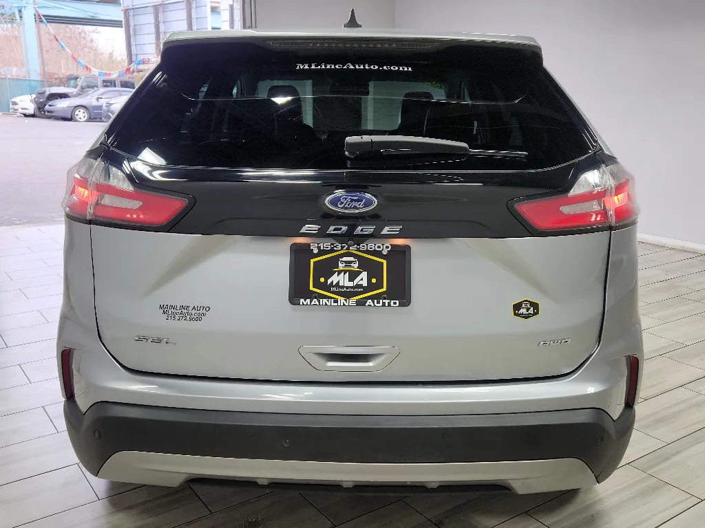 More photos of 2022 Ford Edge SEL at Torresdale Ave, PA